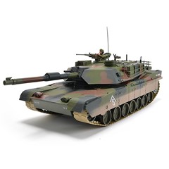 Carson M1A1 Abrams Gevechtstank 1:16